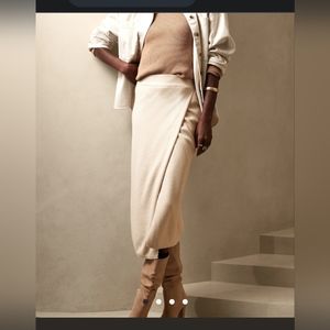 Banana Republic Midi Wrap Sweater Skirt Size S